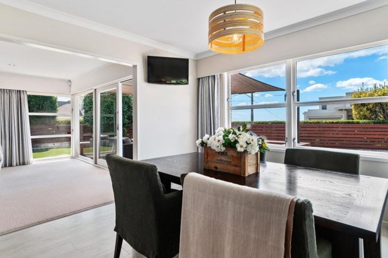 Photo of property in 441 Otumoetai Road, Otumoetai, Tauranga, 3110