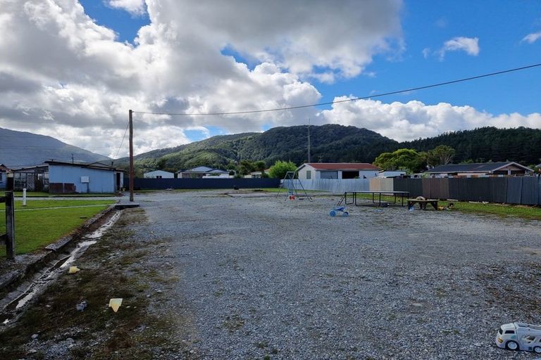 Photo of property in 11 Matai Street, Dobson, Greymouth, 7805