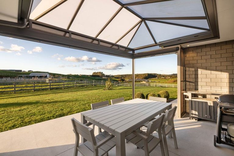 Photo of property in 10 Betty May Drive, Pyes Pa, Tauranga, 3173