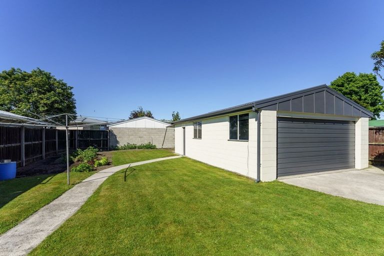 Photo of property in 297 Sawyers Arms Road, Bishopdale, Christchurch, 8053