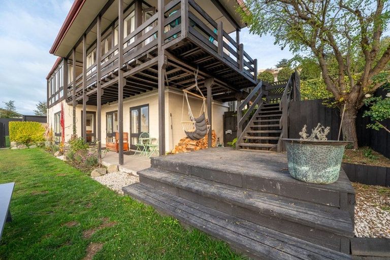 Photo of property in 82 Douglas Street, Highfield, Timaru, 7910