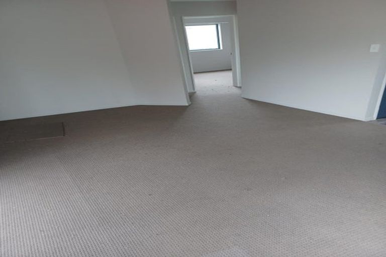 Photo of property in 256 Triangle Road, Massey, Auckland, 0614