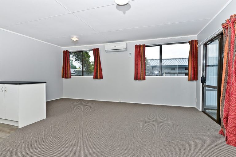 Photo of property in 14a Brightwell Place, Nawton, Hamilton, 3200