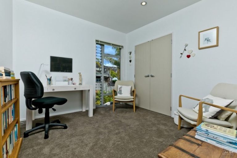 Photo of property in 54a Penzance Road, Mairangi Bay, Auckland, 0630