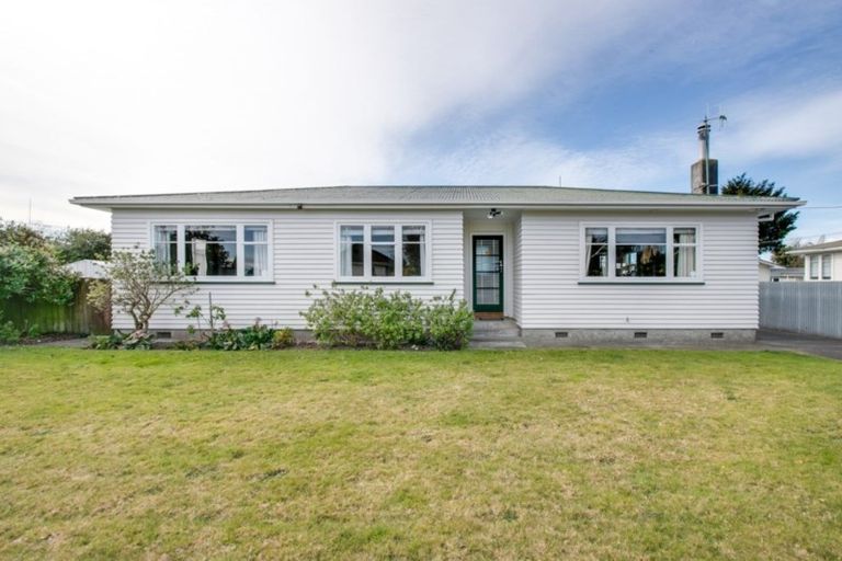 Photo of property in 40 Darwin Crescent, Maraenui, Napier, 4110