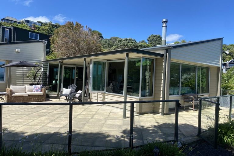 Photo of property in 22 Howard Road, Point Howard, Lower Hutt, 5013