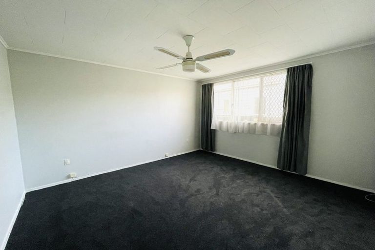 Photo of property in 2/801 Hastings Street North, Hastings, 4122