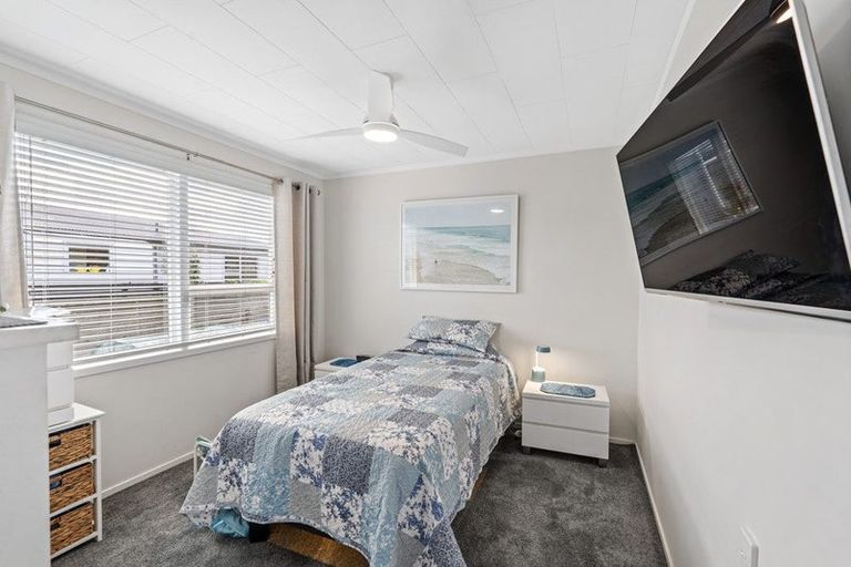 Photo of property in 37a Hatton Road, Orewa, 0931