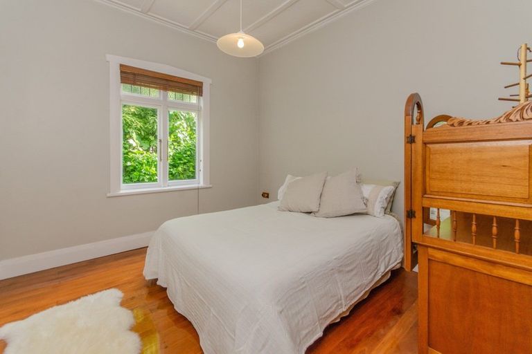 Photo of property in 2a Ryburn Road, Mount Wellington, Auckland, 1062