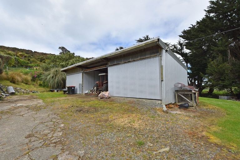 Photo of property in 417 Orepuki Riverton Highway, Longwood, Riverton, 9881