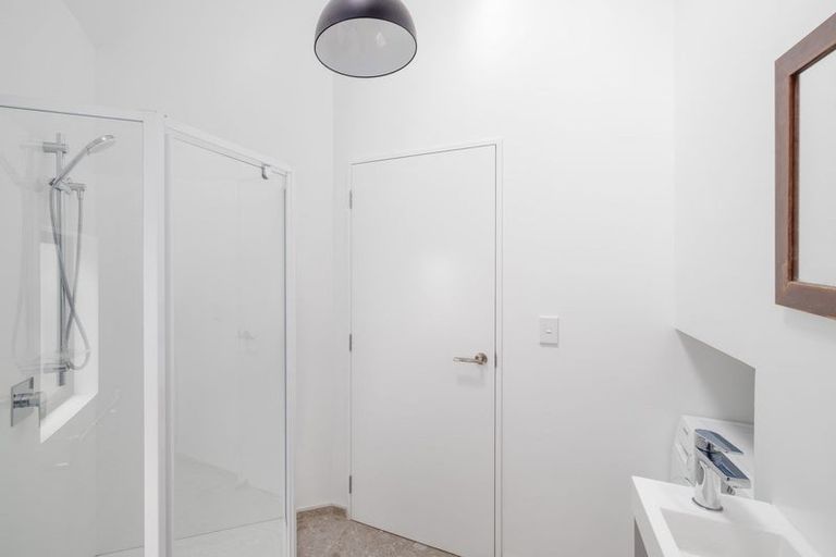 Photo of property in 30 Gilmour Terrace, Lyttelton, 8082