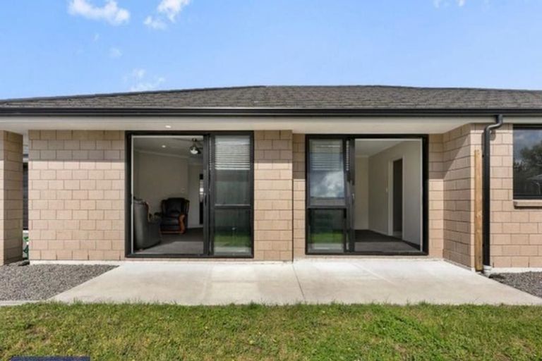 Photo of property in 11 Leet Crescent, Papamoa Beach, Papamoa, 3118