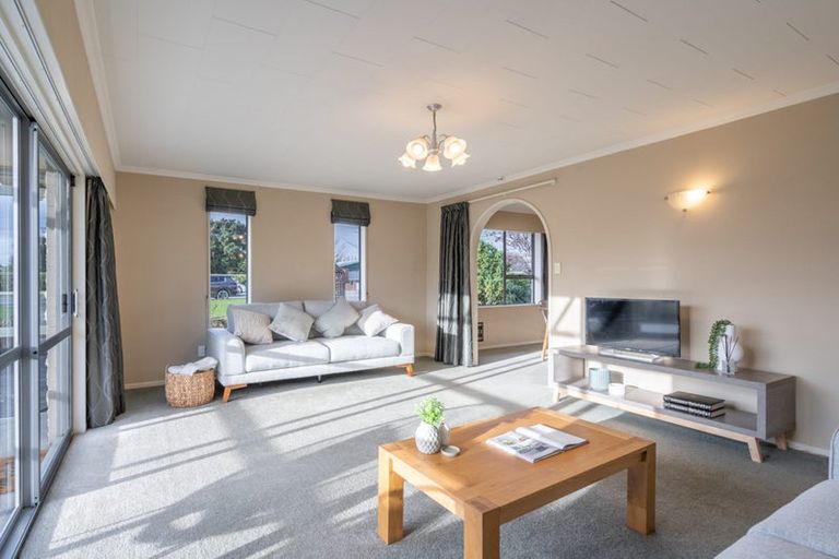 Photo of property in 120 Great North Road, Winton, 9720