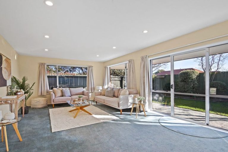 Photo of property in 2/5 Wychbury Street, Spreydon, Christchurch, 8024