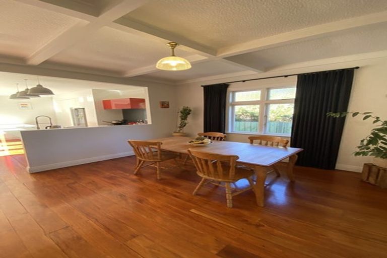 Photo of property in 51 Liardet Street, Vogeltown, Wellington, 6021