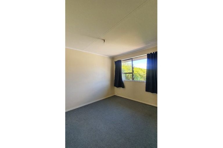 Photo of property in 9b Ironside Road, Johnsonville, Wellington, 6037