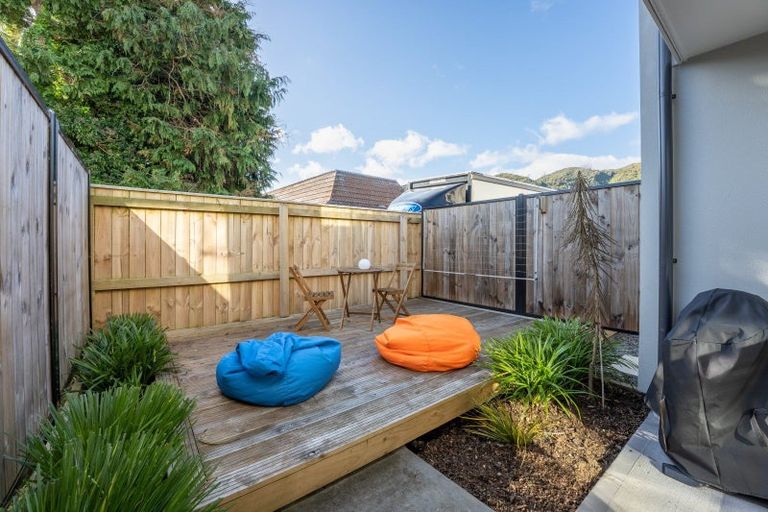 Photo of property in 39 Mcgrath Way, Taita, Lower Hutt, 5011