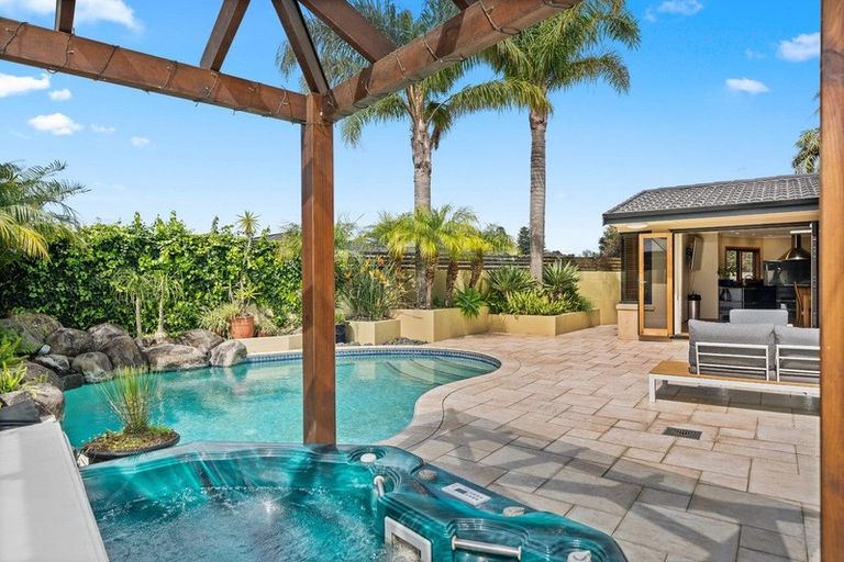 Photo of property in 337 Otumoetai Road, Otumoetai, Tauranga, 3110