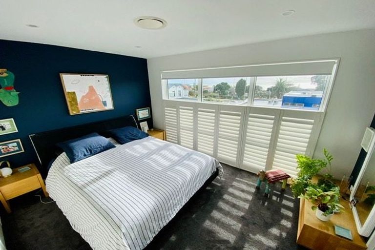 Photo of property in 2/4 Jutland Road, Hauraki, Auckland, 0622