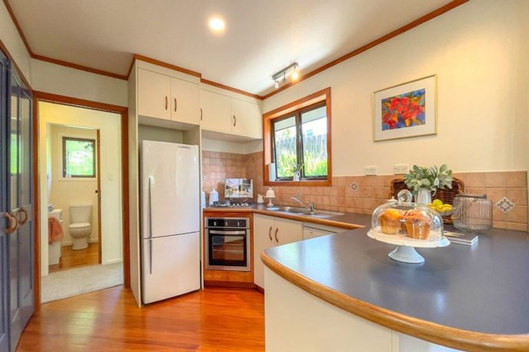 Photo of property in 32 Chaucer Street, Leamington, Cambridge, 3432