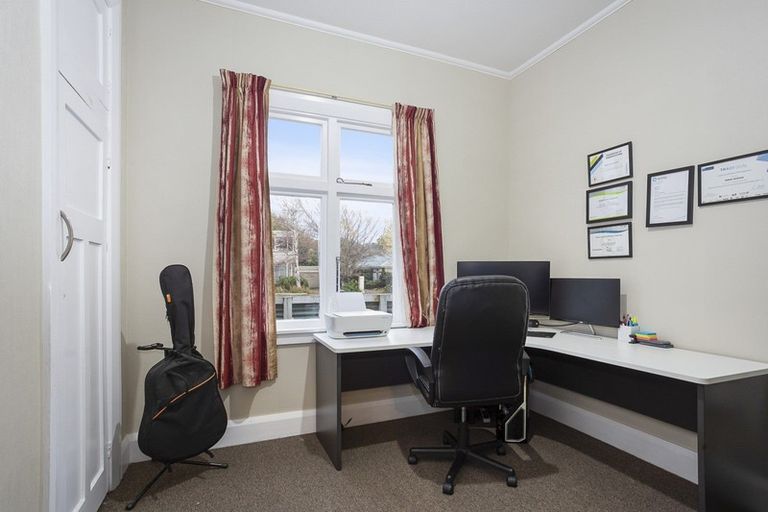 Photo of property in 102 Windsor Street, Windsor, Invercargill, 9810