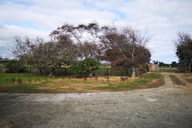 Photo of property in 206 Melville Road, Kaponga, Hawera, 4679