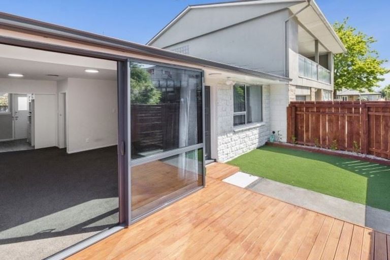 Photo of property in 2/14 Rotherham Street, Riccarton, Christchurch, 8041