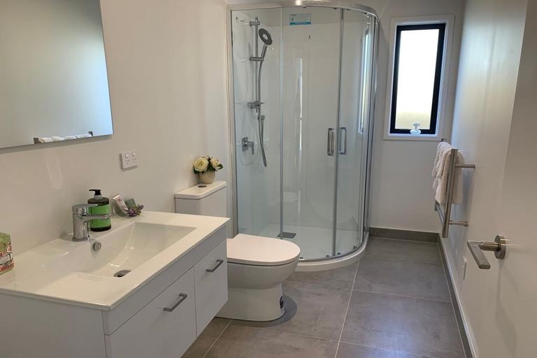 Photo of property in 7 Poutawa Lane, Clarks Beach, 2122