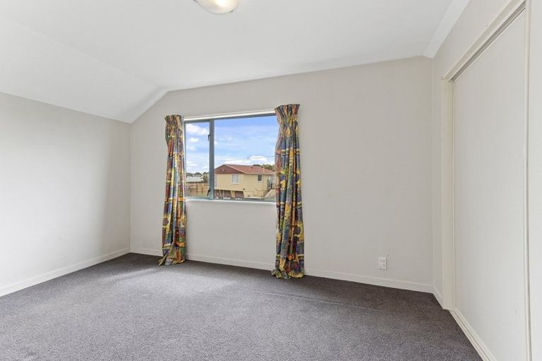 Photo of property in 2/456 Worcester Street, Linwood, Christchurch, 8011