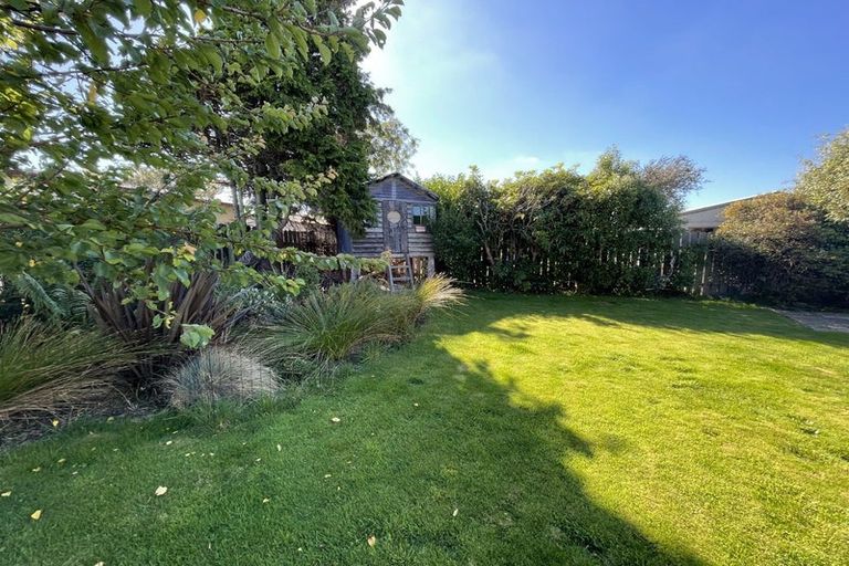 Photo of property in 23 Ottrey Street, Clifton, Invercargill, 9812