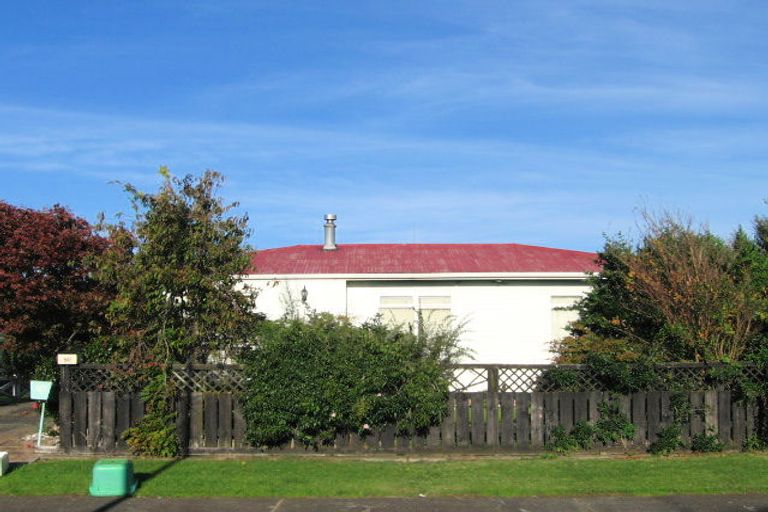 Photo of property in 80 Mclean Avenue, Papatoetoe, Auckland, 2025