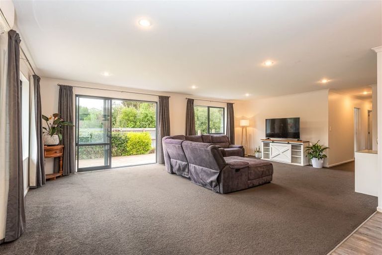 Photo of property in 857 Ferry Road, Woolston, Christchurch, 8023