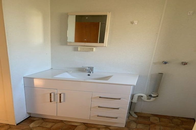 Photo of property in 16 Royal Terrace, Alexandra, 9320