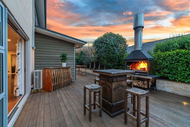 Photo of property in 140 Hussey Road, Northwood, Christchurch, 8051