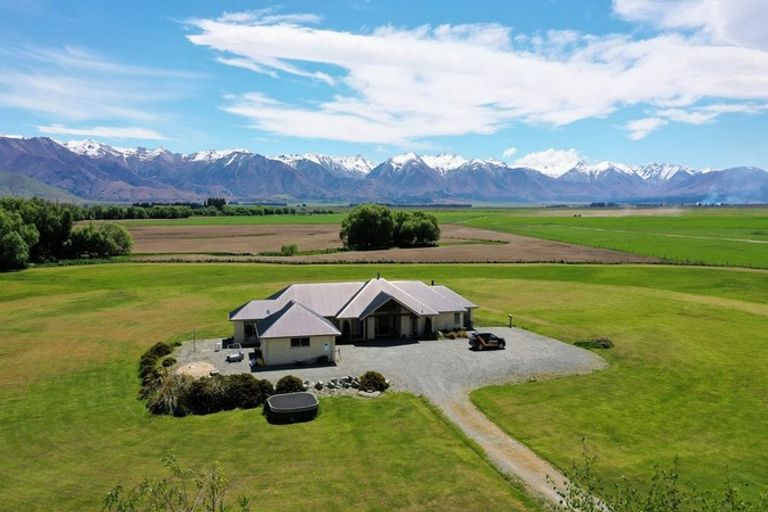 Photo of property in 187 Lyford Lane, Twizel, 7999