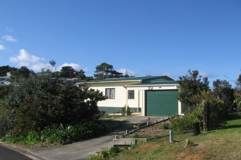 Photo of property in 2 Lee Place, Mangawhai Heads, Mangawhai, 0505