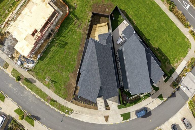 Photo of property in 13 Catalina Avenue, Rosehill, Papakura, 2113