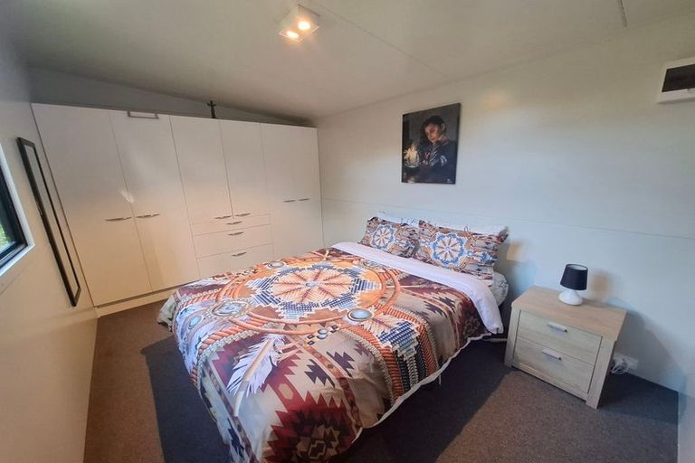 Photo of property in 9a Beaumont Crescent, Frankleigh Park, New Plymouth, 4310