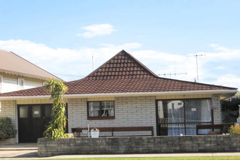 Photo of property in 709 Mackay Street, Thames, 3500