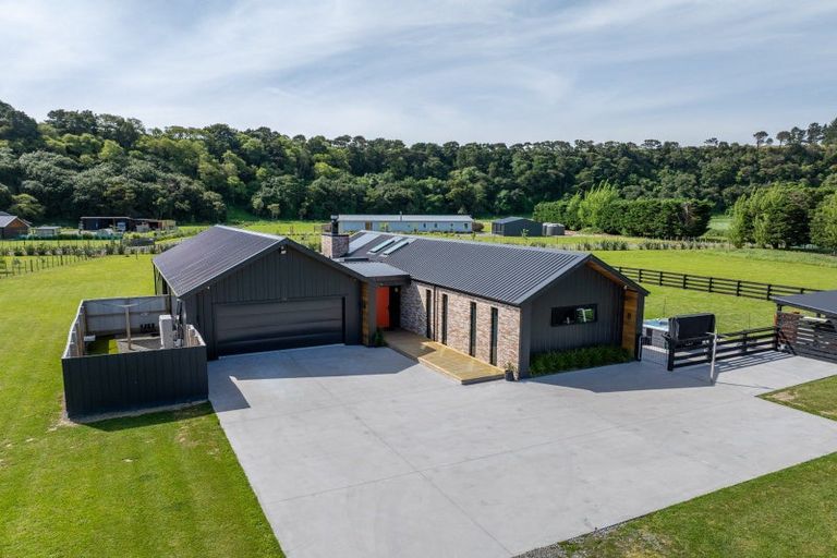 Photo of property in 32 Manukawiri Way, Martinborough, Greytown, 5794