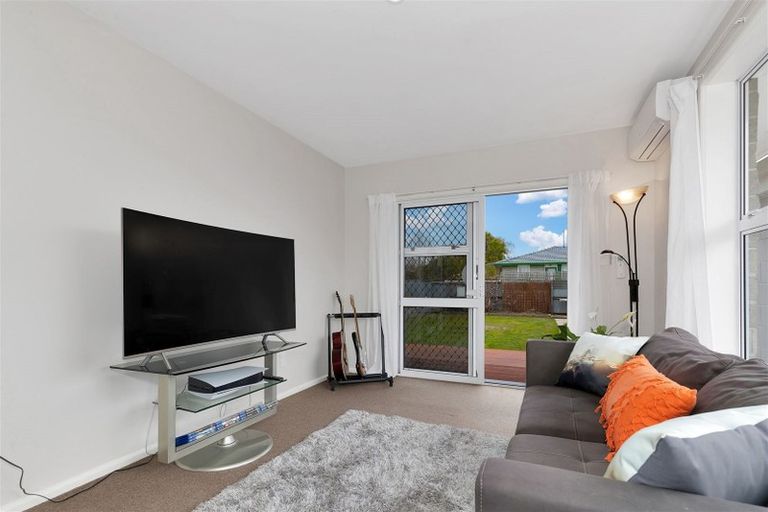 Photo of property in 19 Elizabeth Street, Rangiora, 7400