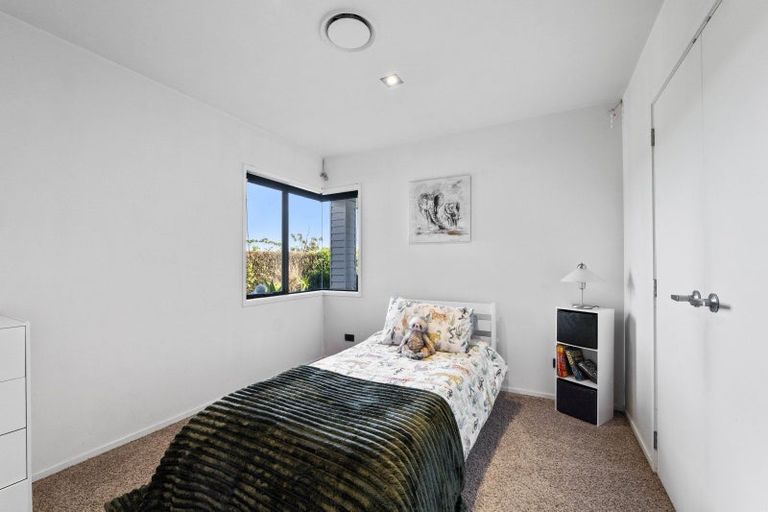 Photo of property in 114 Ackworth Road, Lepperton, New Plymouth, 4373