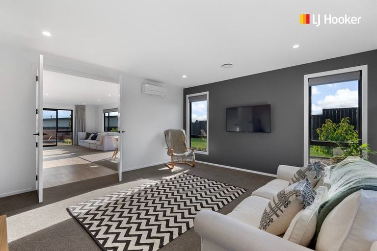 Photo of property in 9 Paterson Road, Mosgiel, 9092