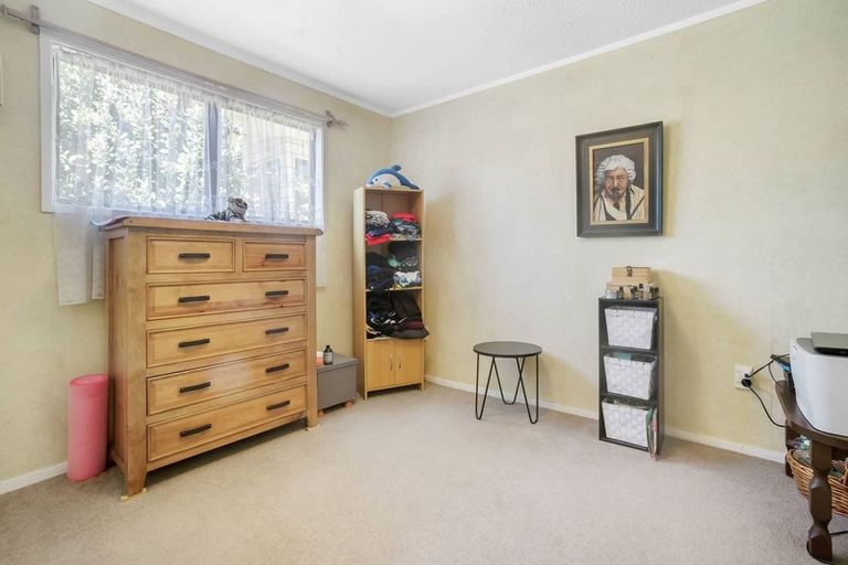 Photo of property in 2/23 Swan Crescent, Pakuranga, Auckland, 2010