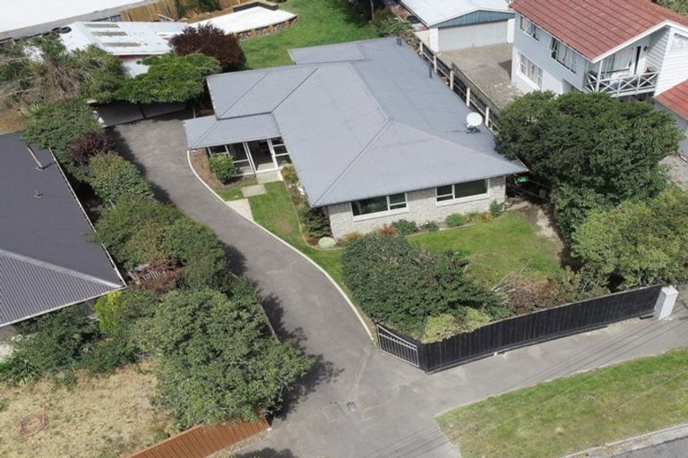 Photo of property in 92 Greenhaven Drive, Burwood, Christchurch, 8083