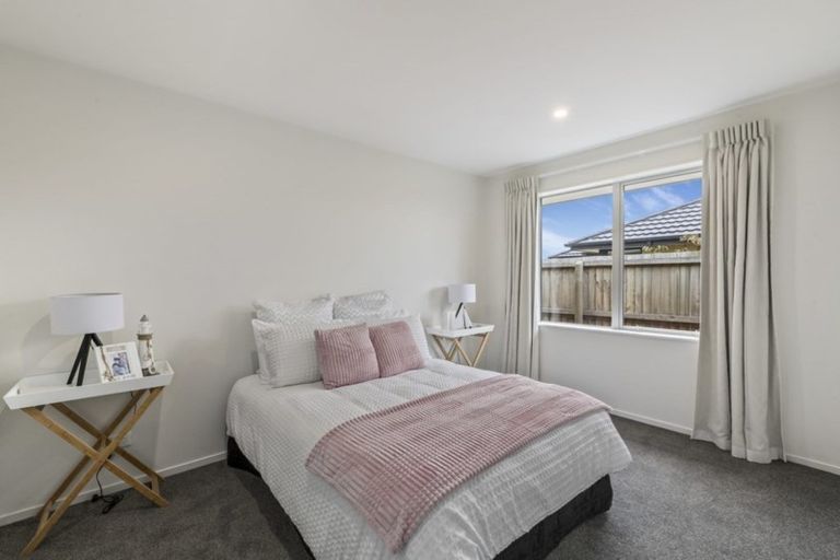 Photo of property in 14 Colebrook Drive, Rolleston, 7614