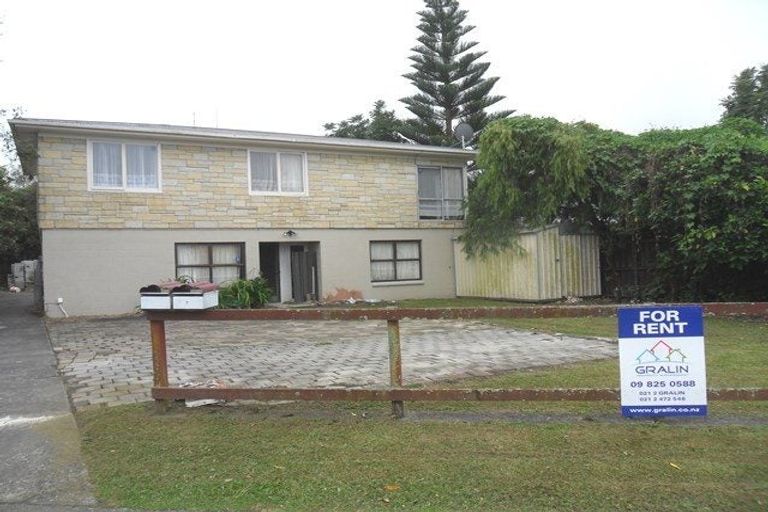Photo of property in 7 Normandy Place, Henderson, Auckland, 0610