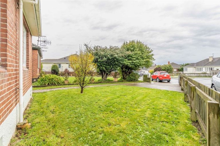 Photo of property in 23 Lockerbie Street, Turnbull Thomson Park, Invercargill, 9810