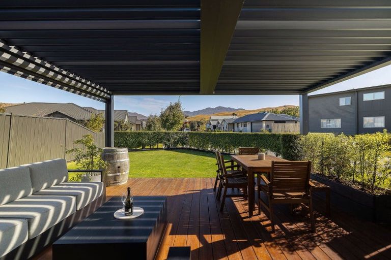 Photo of property in 26 Violet Way, Lower Shotover, Queenstown, 9304