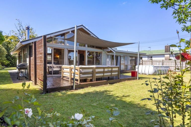 Photo of property in 12b Woodleigh Street, Frankleigh Park, New Plymouth, 4310